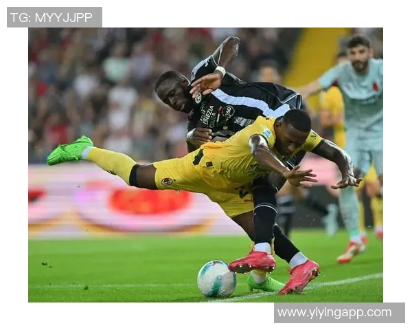 足球明星子女精彩对决视频展现未来球星潜力与天赋 足球明星子女精彩对决视频展现未来球星潜力与天赋